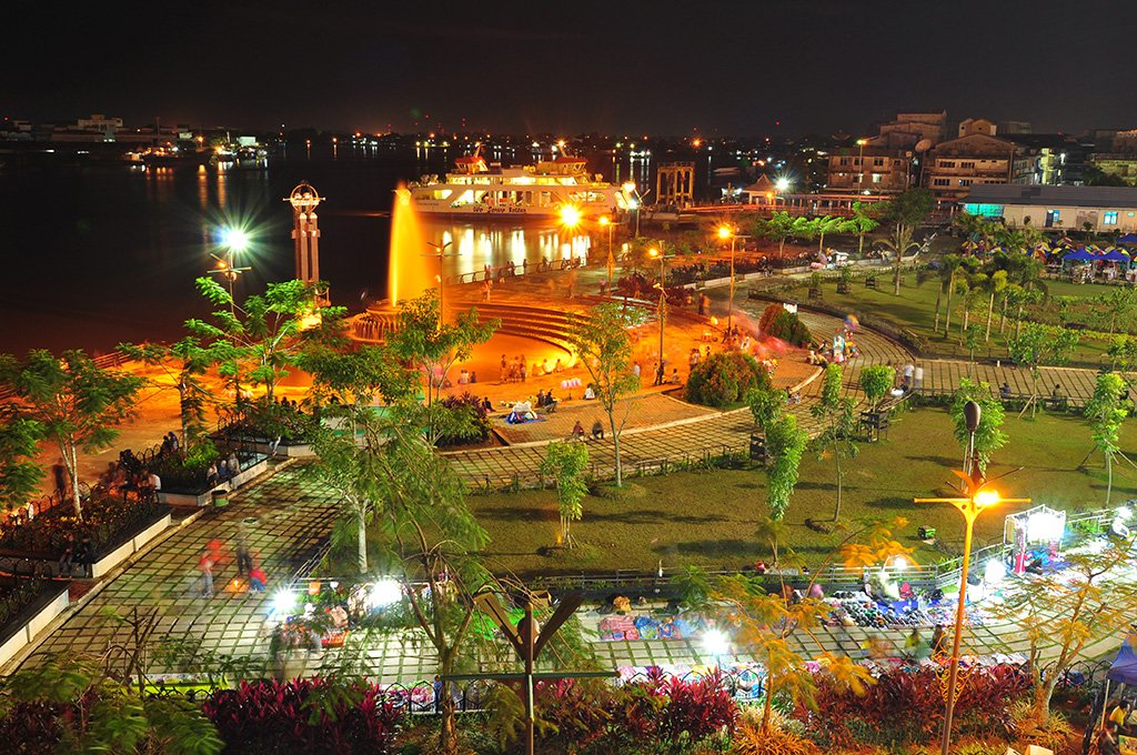 Taman Alun Kapuas
